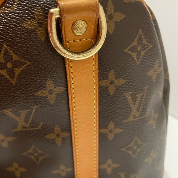✨Authentic✨ Louis Vuitton Bandouliere - Picture 8 of 17